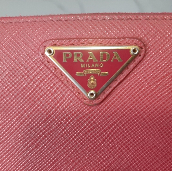 Prada pink wallet - Picture 8 of 16
